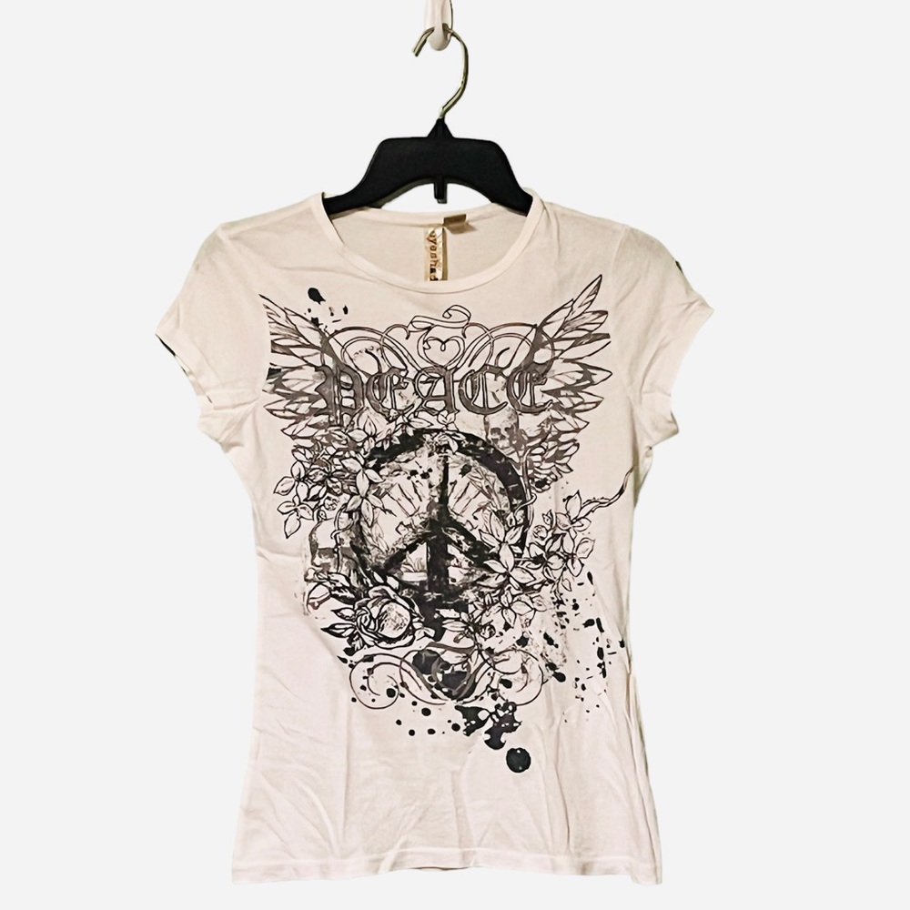 Eyeshadow by Papaya Peace Grafitti Graphic T-Shirt